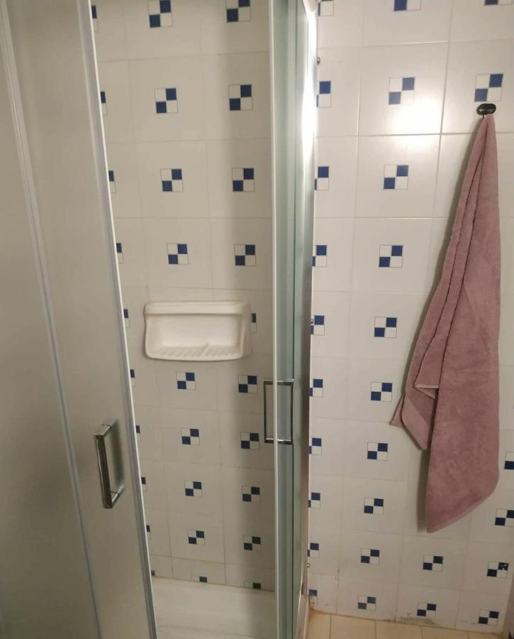 Hotel Agni -Enoikiazomena Diamerizmata Kallithea  Екстериор снимка