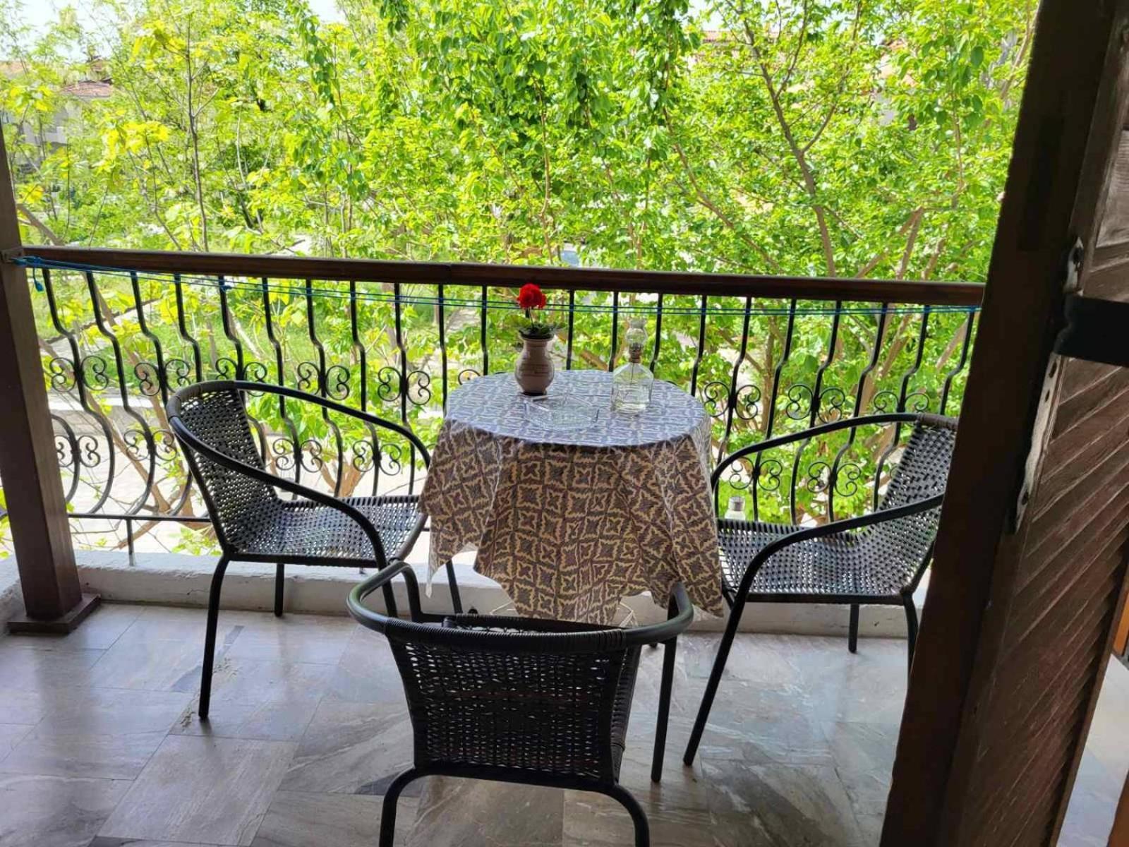 Hotel Agni -Enoikiazomena Diamerizmata Kallithea  Екстериор снимка