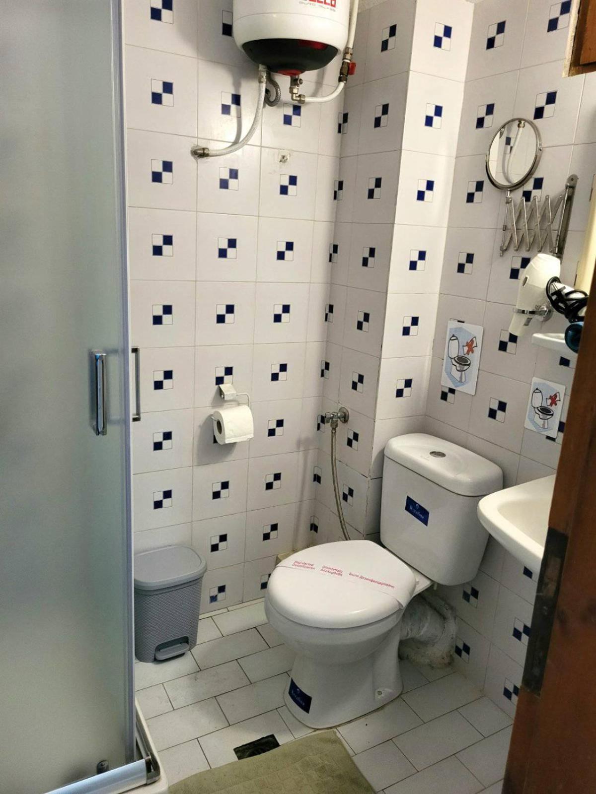 Hotel Agni -Enoikiazomena Diamerizmata Kallithea  Екстериор снимка