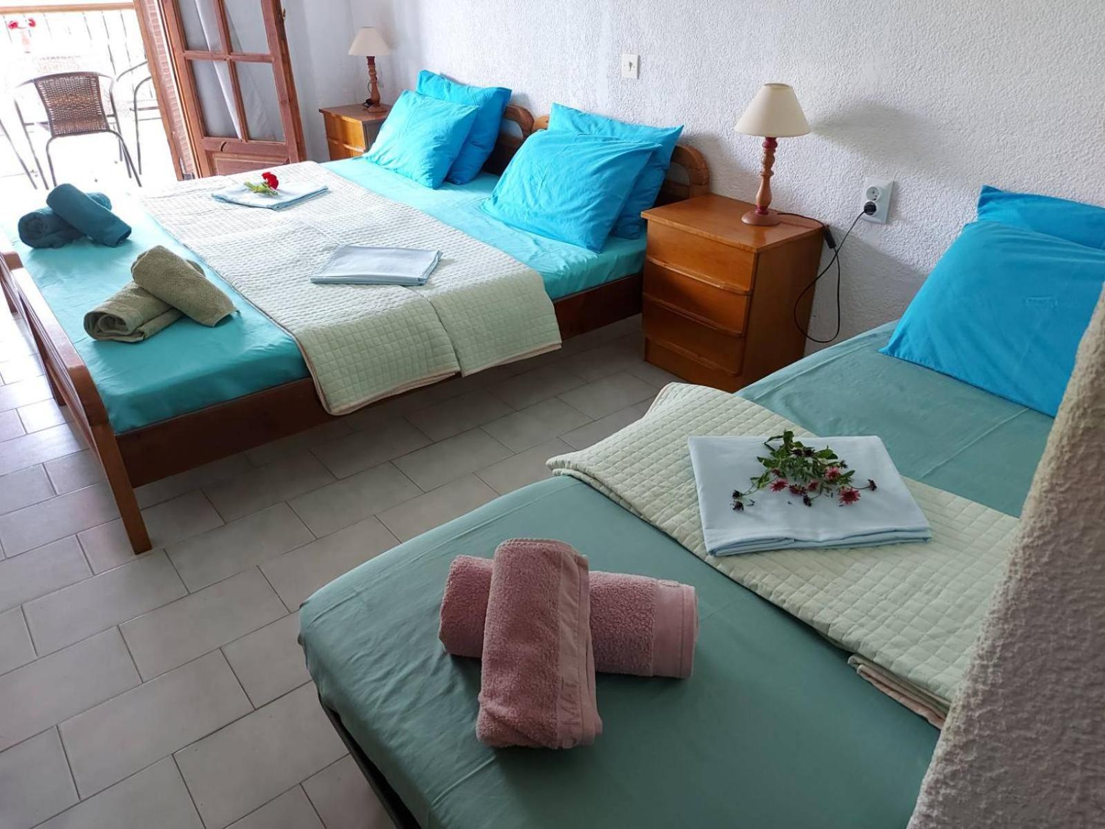 Hotel Agni -Enoikiazomena Diamerizmata Kallithea  Екстериор снимка
